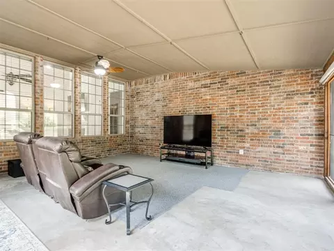 Exterior - 2001 Cade Ct, Norman, OK 73071 photo 3 of 5