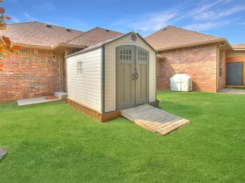 Exterior - 2001 Cade Ct, Norman, OK 73071 photo 5 of 5