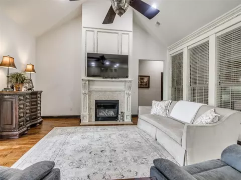 Living - 2001 Cade Ct, Norman, OK 73071 photo 4 of 5