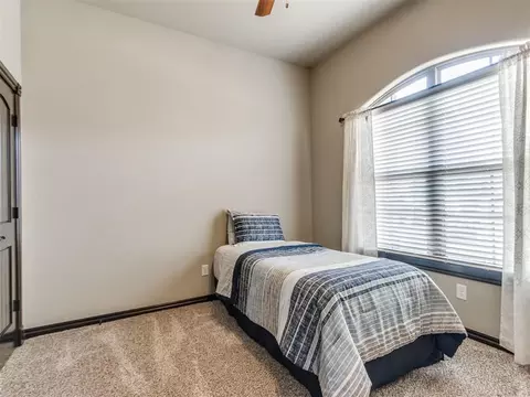 Bedroom - 2001 Cade Ct, Norman, OK 73071 photo 4 of 9