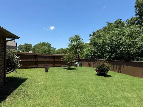 Exterior - 2001 Cade Ct, Norman, OK 73071 photo 11 of 11