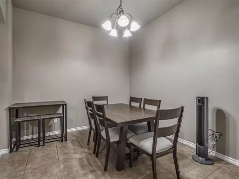 Dining - 604 SW 44th St, Moore, OK 73160 photo 1 of 1