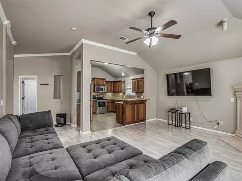 Other - 604 SW 44th St, Moore, OK 73160 photo 2 of 26