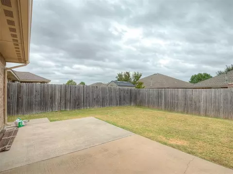 Other - 604 SW 44th St, Moore, OK 73160 photo 11 of 26