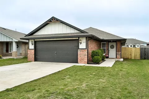 Exterior - 3717 Central Park Dr, Moore, OK 73160 photo 3 of 3