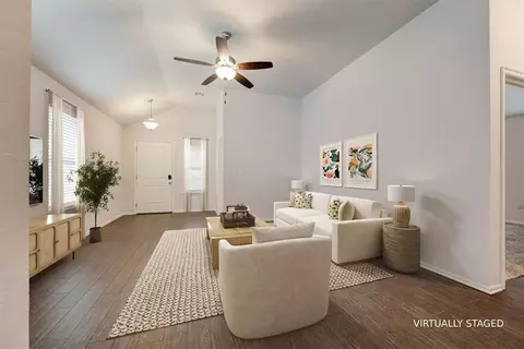 Living - 3717 Central Park Dr, Moore, OK 73160 photo 2 of 4