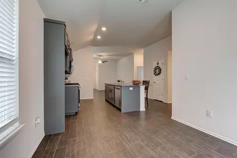 Entry Way - 3717 Central Park Dr, Moore, OK 73160 photo 4 of 6