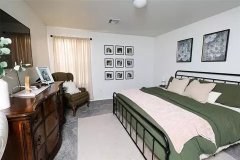 Bedroom - 609 Audrey Dr, Tuttle, OK 73089 photo 1 of 9