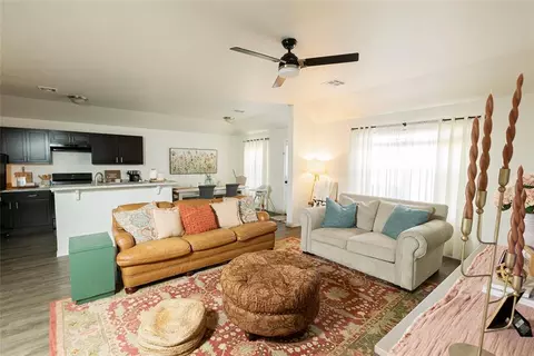 Living - 609 Audrey Dr, Tuttle, OK 73089 photo 4 of 4