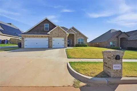 9316 SW 40th St, Oklahoma City, OK 73179