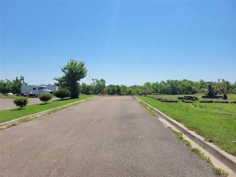 402 S 3rd St, Mcloud, OK 74851 photo 11