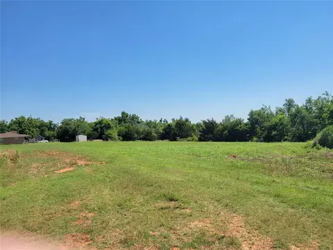 402 S 3rd St, Mcloud, OK 74851 photo 6