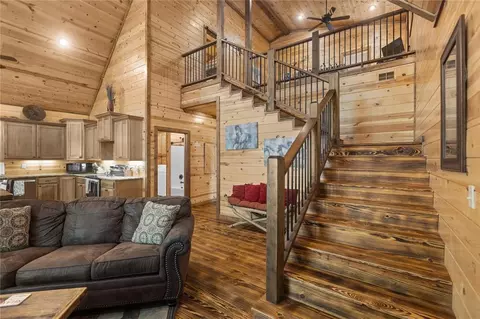 Entry Way - 68 Stevens Rd, Broken Bow, OK 74728 photo 1 of 2