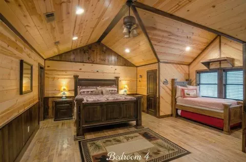Bedroom - 44 Pine Bluff Rd, Broken Bow, OK 74728 photo 6 of 9
