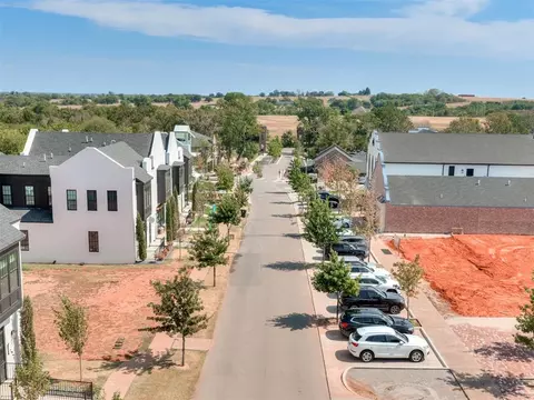 29756 Memory Ln, Norman, OK 73072 photo 17