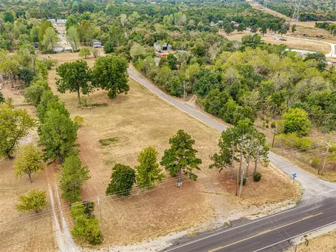 15610 SE 29th St, Choctaw, OK 73020