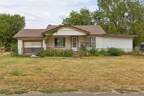 4000 Lawn Dr, Del City, OK 73115