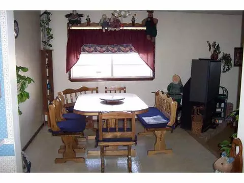 839 Hampton Rd, Harrah, OK 73045 photo 3