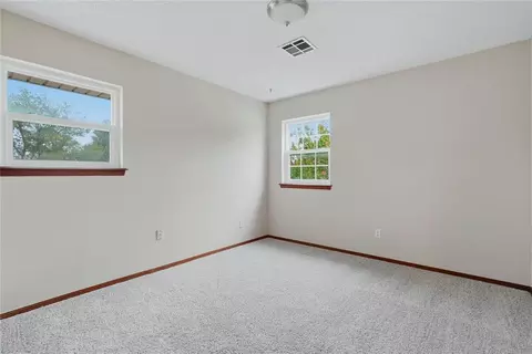 Bedroom - 1701 Camelot Dr, Norman, OK 73069 photo 3 of 8