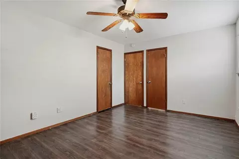 Bedroom - 1701 Camelot Dr, Norman, OK 73069 photo 2 of 8