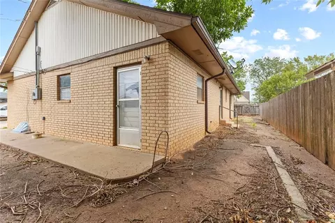 Exterior - 120 E Maple St, Fairview, OK 73737 photo 5 of 6