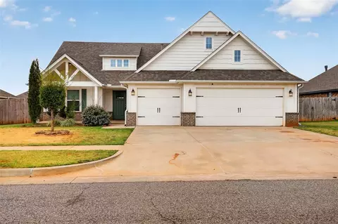 11108 SW 32nd St, Yukon, OK 73099