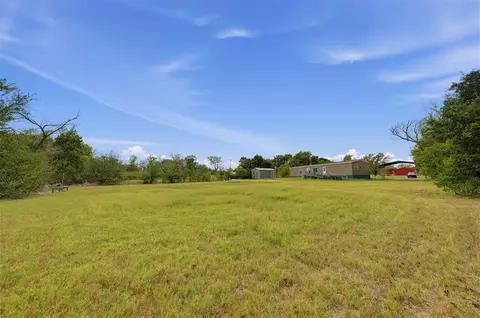 Other - 320 E 10th St, Okemah, OK 74859 photo 2 of 10