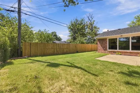 Exterior - 6604 E 26th Ct, Tulsa, OK 74129 photo 3 of 5