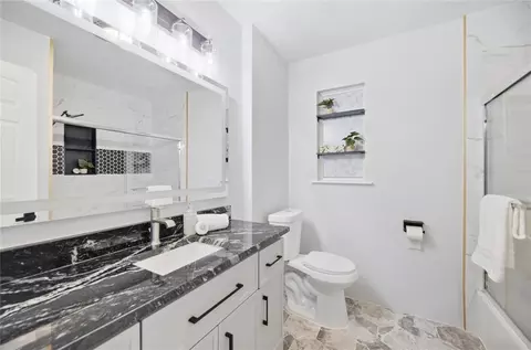 Bath - 6604 E 26th Ct, Tulsa, OK 74129 photo 1 of 4