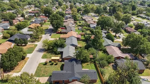 View/Area - 6604 E 26th Ct, Tulsa, OK 74129 photo 3 of 4