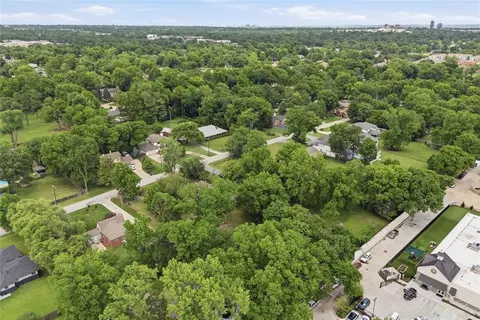 View/Area - 2776 E 49th St, Tulsa, OK 74105 photo 4 of 4