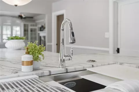 Kitchen - 2776 E 49th St, Tulsa, OK 74105 photo 3 of 8