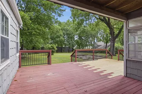 Exterior - 2776 E 49th St, Tulsa, OK 74105 photo 6 of 12