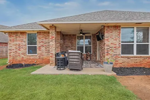 Other - 1334 Ladera Cir, Moore, OK 73160 photo 5 of 7