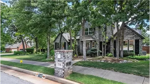 716 Fox Bend Trl, Edmond, OK 73034
