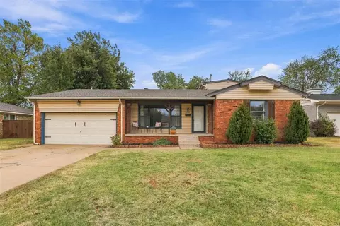 9900 Chesterton Pl, The Village, OK 73120