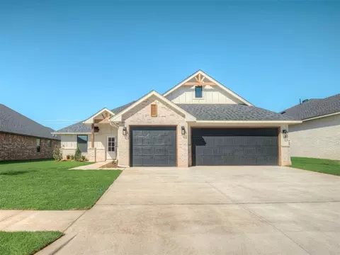 5101 Misty Wood Ln, Mustang, OK 73064