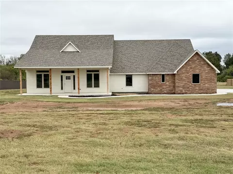 9676 Bryan Rd, Shawnee, OK 74804