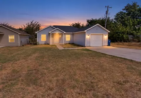 1415 NW 98th St, Oklahoma City, OK 73114