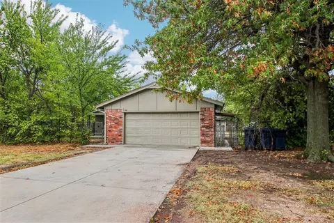 744 NW 111th St, Oklahoma City, OK 73114