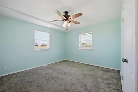 Bedroom - 103 E Lakeview Ct, Tecumseh, OK 74873 photo 1 of 3