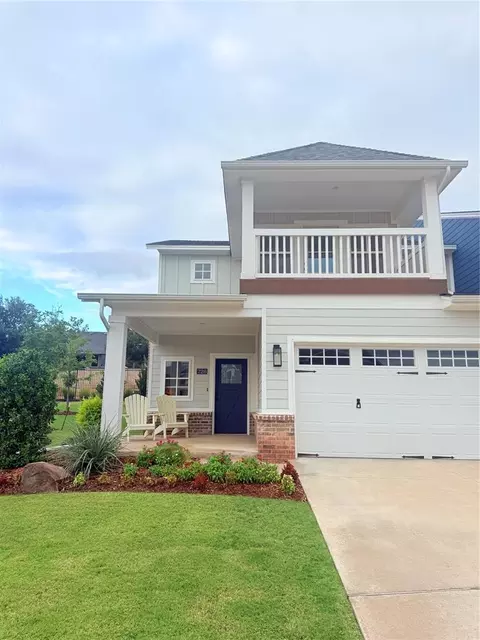 728 Harbor Town Dr, Edmond, OK 73034