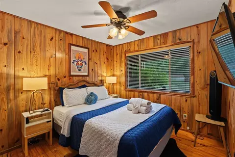 Bedroom - 44 Bobber Rd, Broken Bow, OK 74728 photo 1 of 2