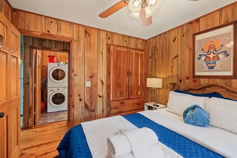 Bedroom - 44 Bobber Rd, Broken Bow, OK 74728 photo 2 of 2