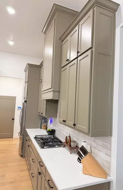 Kitchen - 416 Explorer Trl, Norman, OK 73069 photo 3 of 8