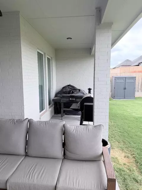 Exterior - 416 Explorer Trl, Norman, OK 73069 photo 8 of 8