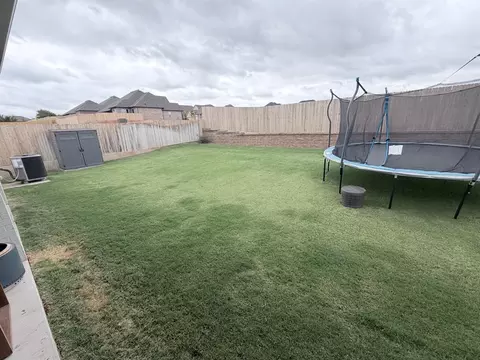 Exterior - 416 Explorer Trl, Norman, OK 73069 photo 7 of 8