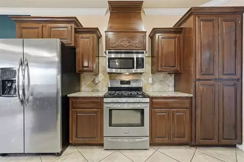 Kitchen - 805 Candace Ln, Altus, OK 73521 photo 4 of 4