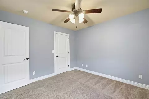 Bedroom - 805 Candace Ln, Altus, OK 73521 photo 11 of 13