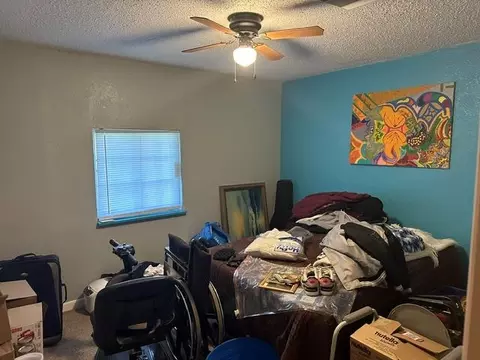 Bedroom - 18096 E 1170 Rd, Sayre, OK 73662 photo 2 of 3